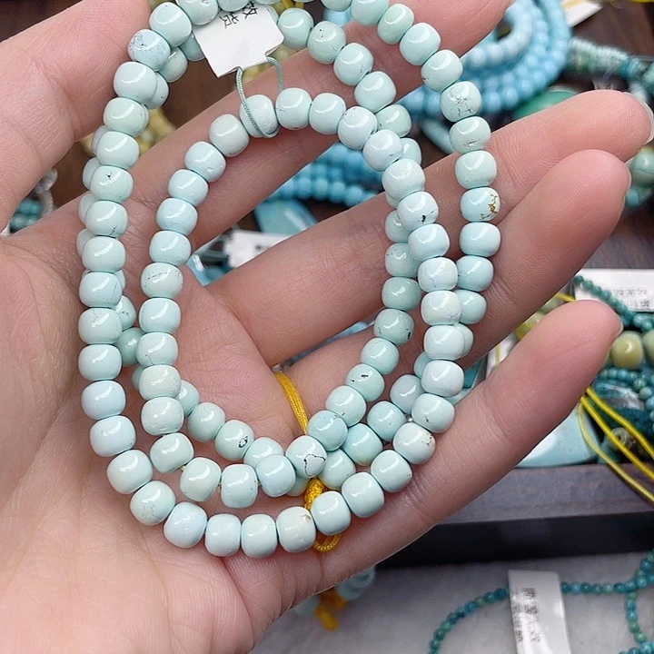 绿松石未镶嵌颈饰