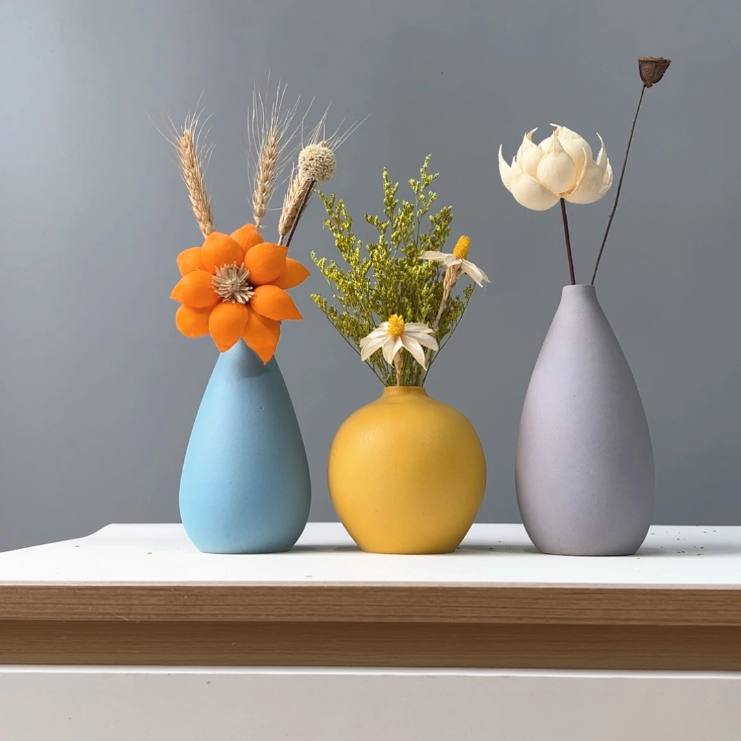 瓶花瓶带花高度20-30厘米左右