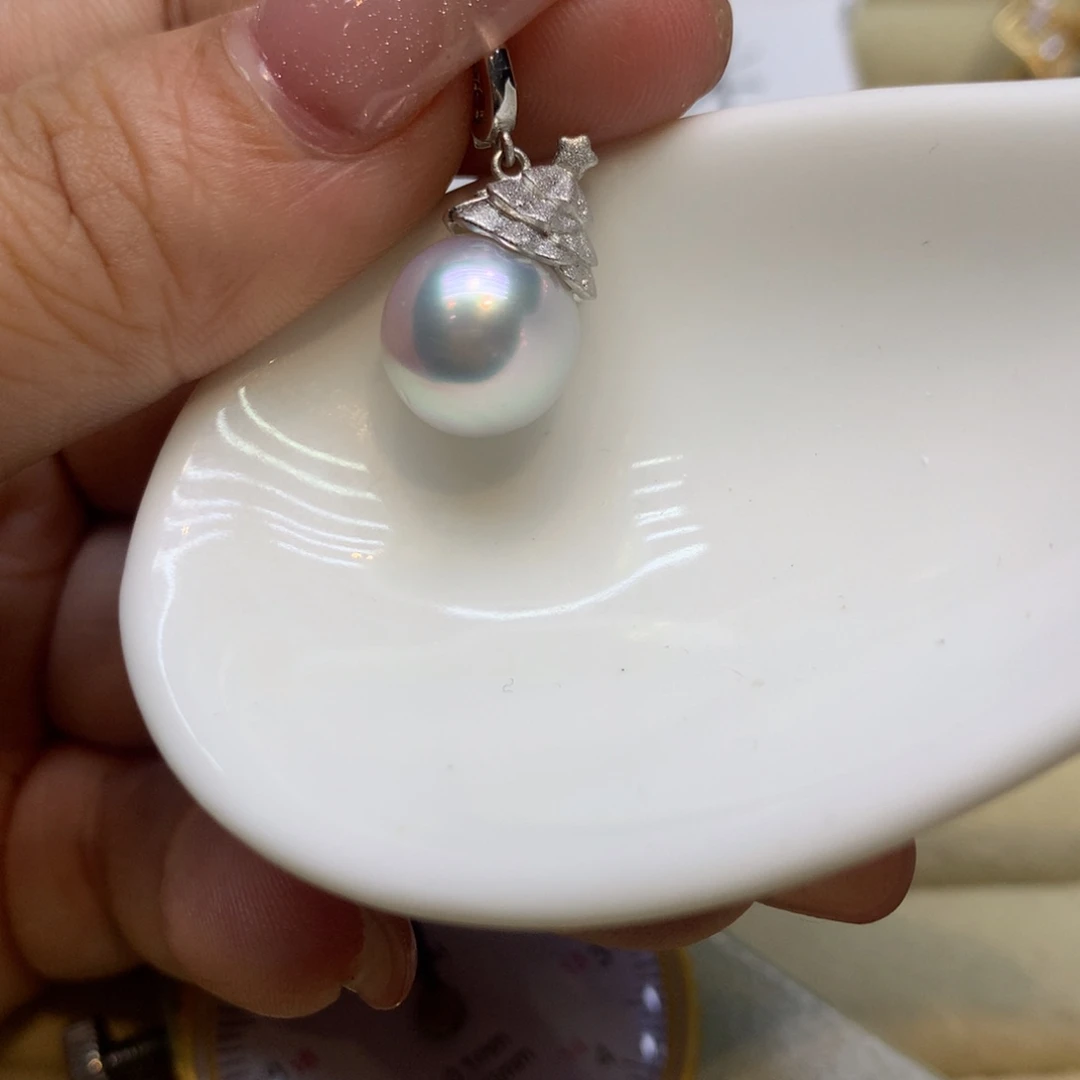 颈饰银S925镶嵌海水珍珠