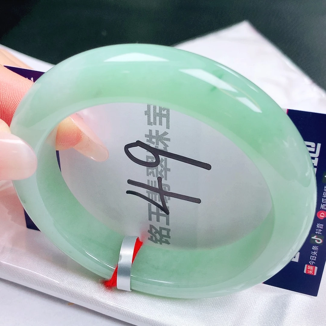 翡翠未镶嵌手镯缅甸天然a货翡翠手镯