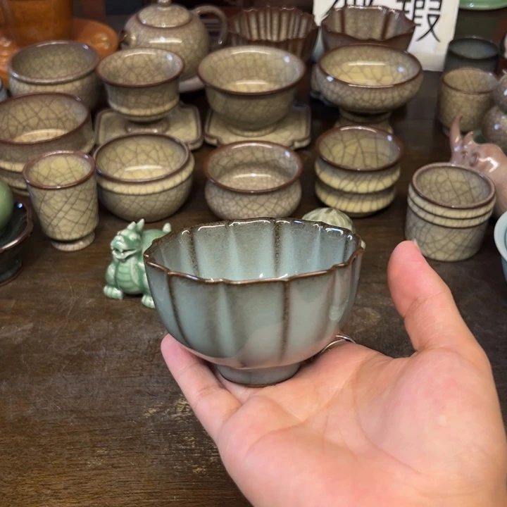青瓷微瑕浮力特价