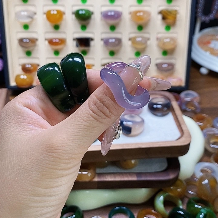 戒指未镶嵌玛瑙/玉髓B****N