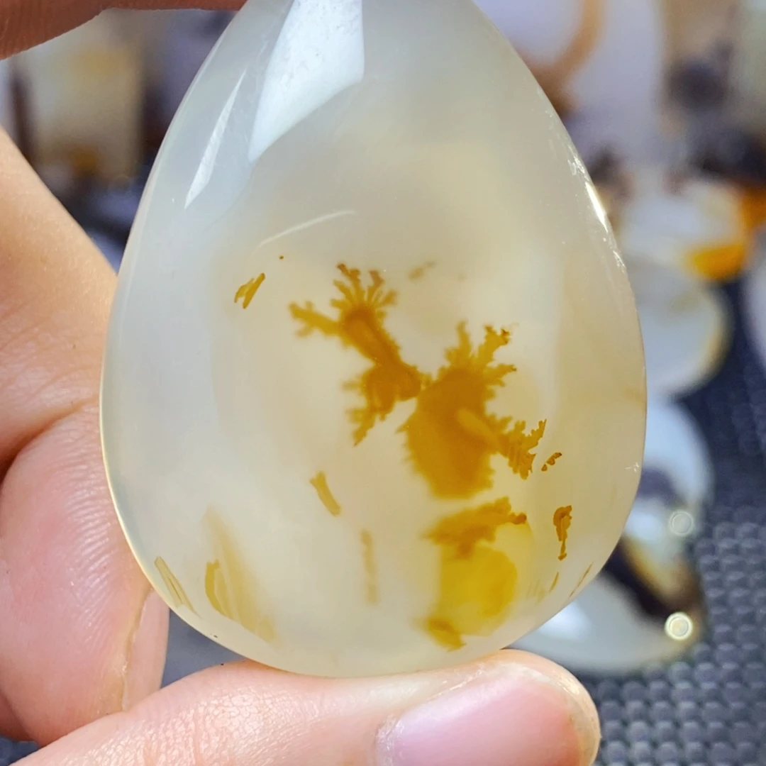 未镶嵌玛瑙/玉髓珠宝奇石