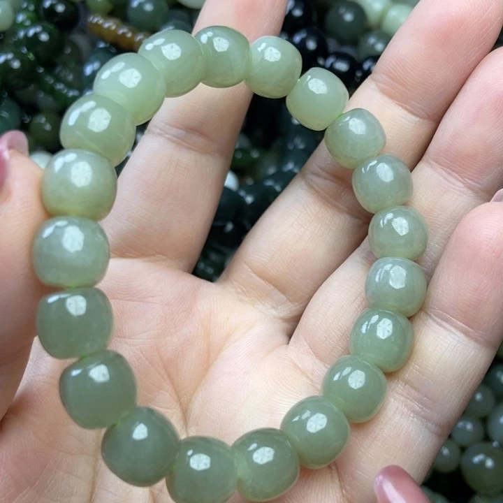 和田玉未镶嵌手链卡10