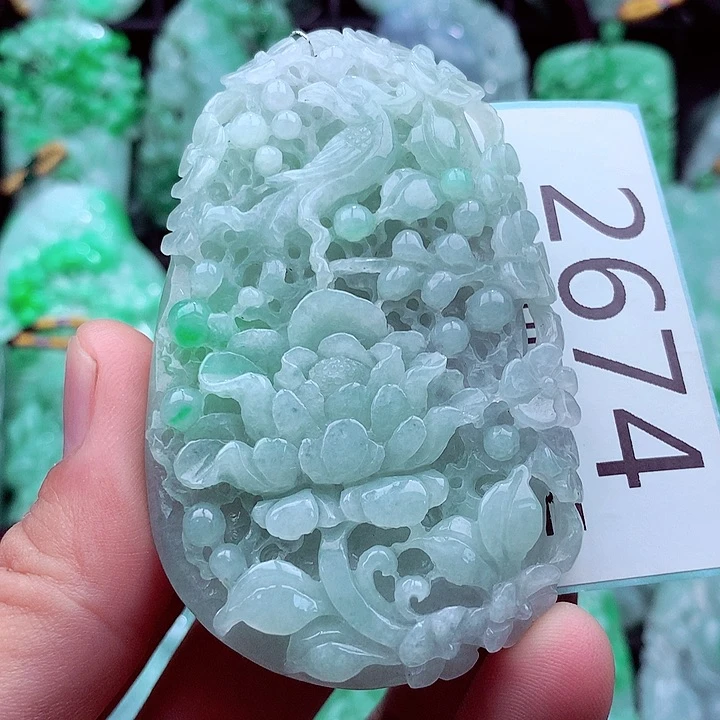 翡翠未镶嵌吊坠(不含链)