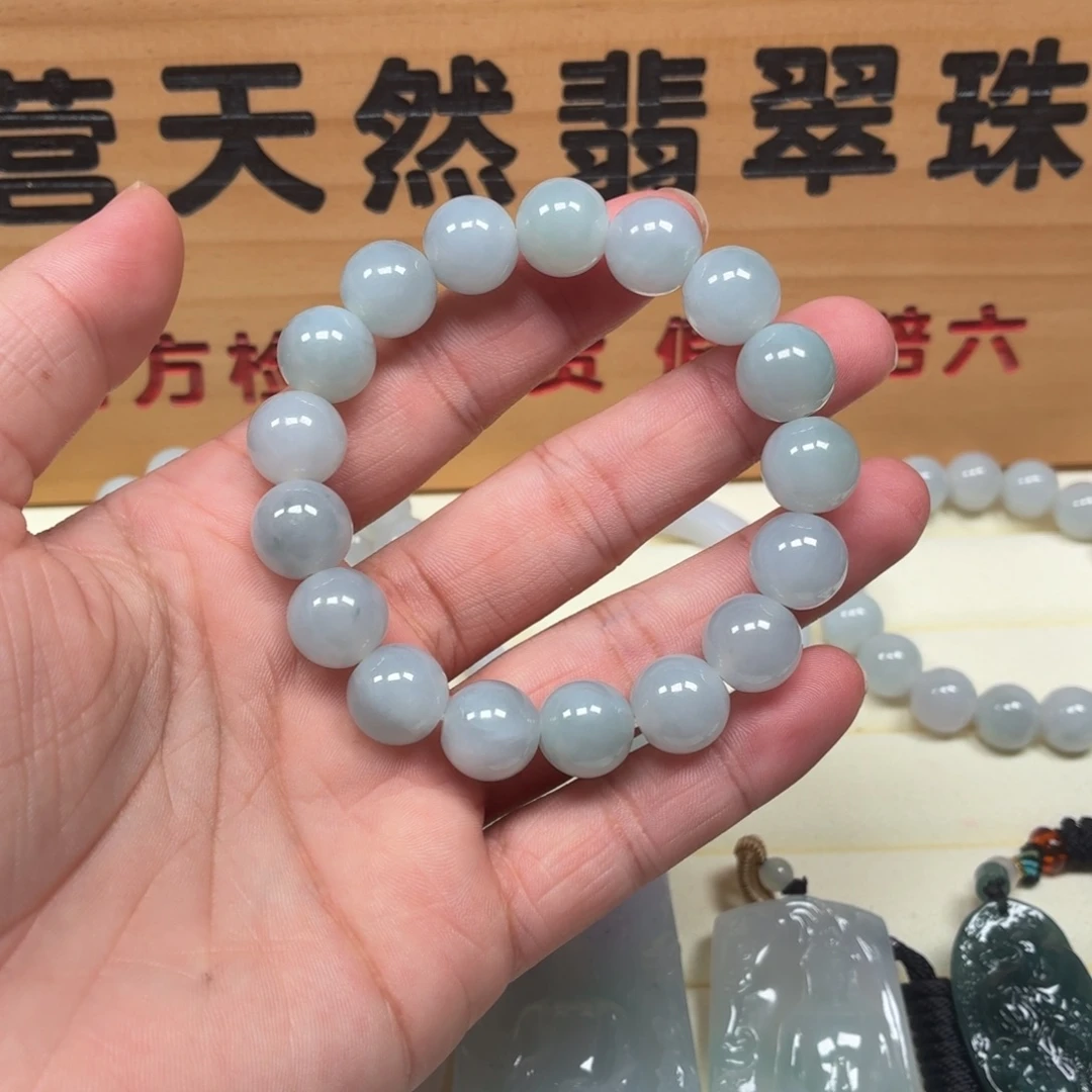 颈饰未镶嵌翡翠手串卡12.2