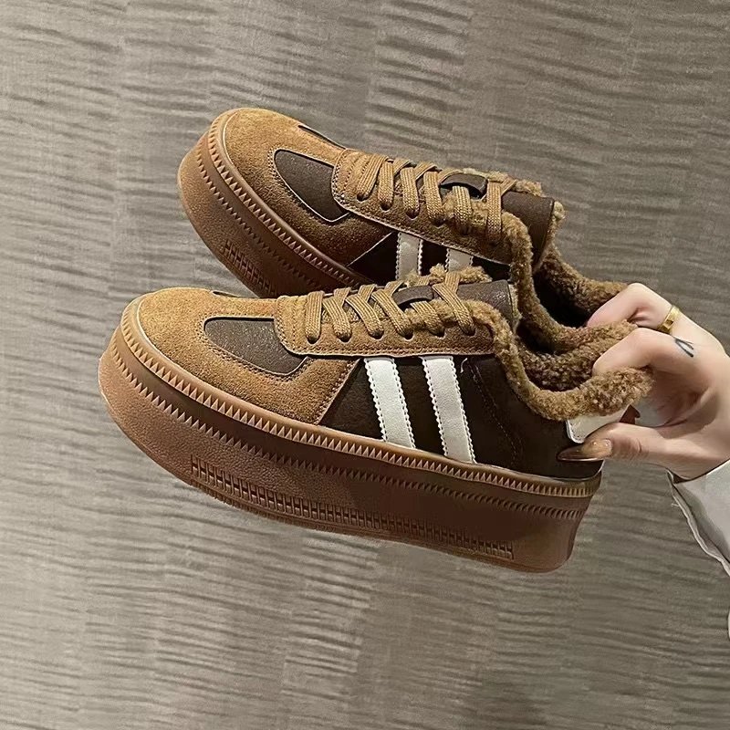 厚底加绒德训鞋女百搭保暖休闲防滑轻巧复古增高时尚简约毛毛鞋