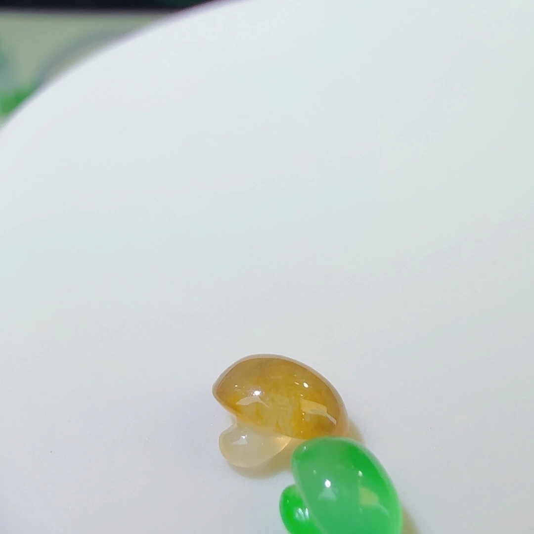 翡翠裸石炸光蘑菇一对