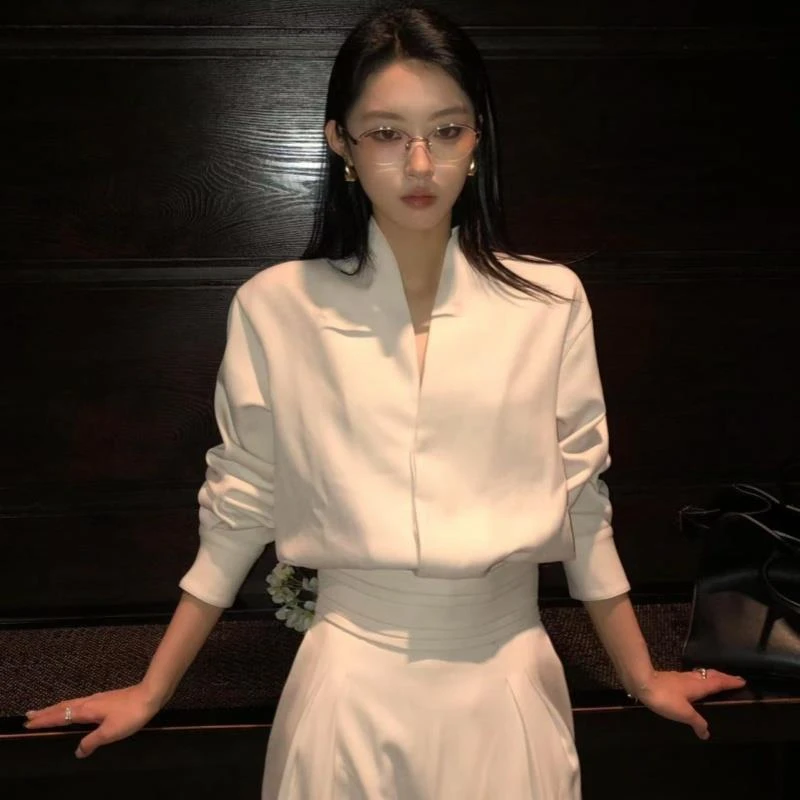 高级感领口白衬衫女2025春夏季收腰显瘦腰封阔腿裤长裤两件套装