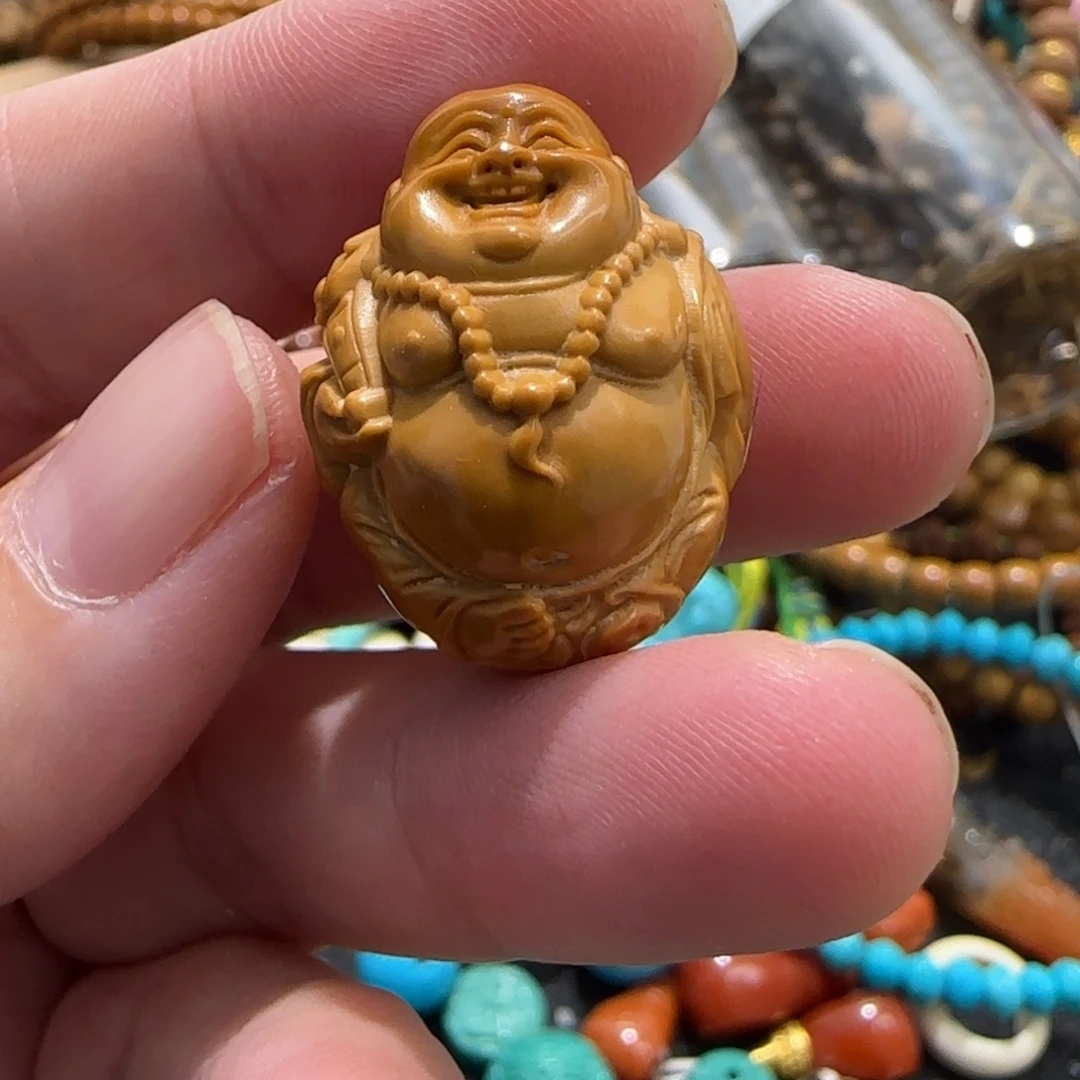 吊坠橄榄核弥勒佛