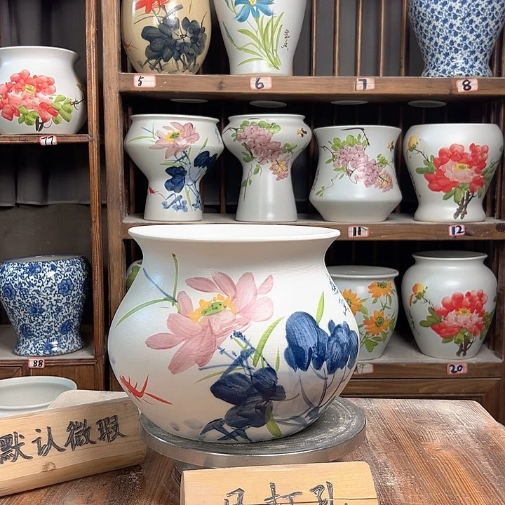 摆件钱袋子青花荷花新款新款陶瓷
