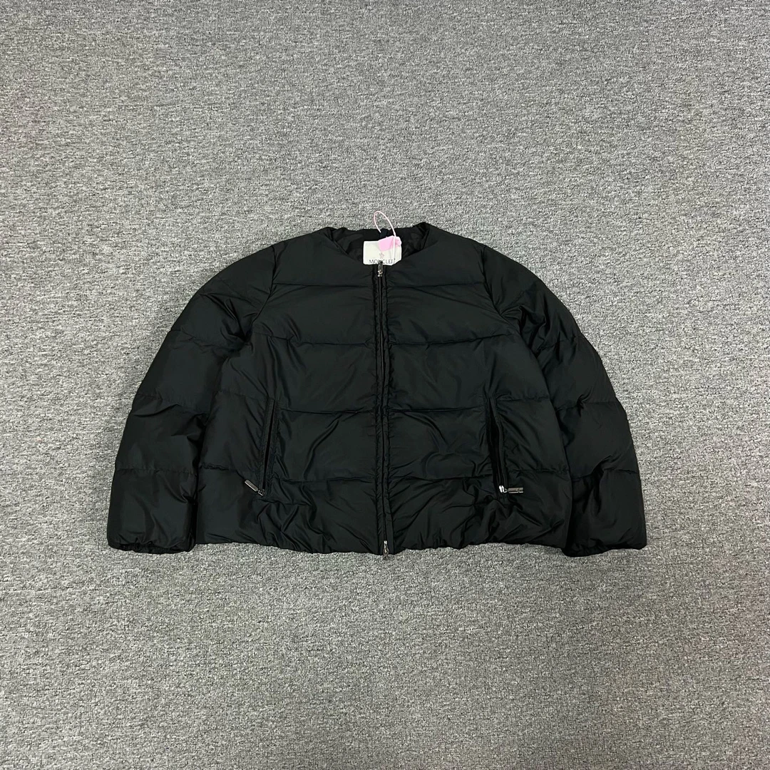 99新 AMIPARIS 蒙口 黑色羽绒服1码