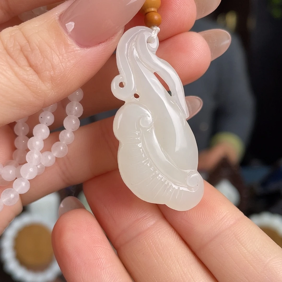 和田玉未镶嵌颈饰定制发货