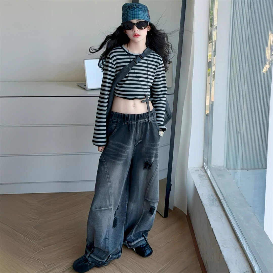 ☆甜蜜蜜☆2025秋季新款女童裤子复古破洞水洗牛仔裤潮牌阔腿裤宽松
