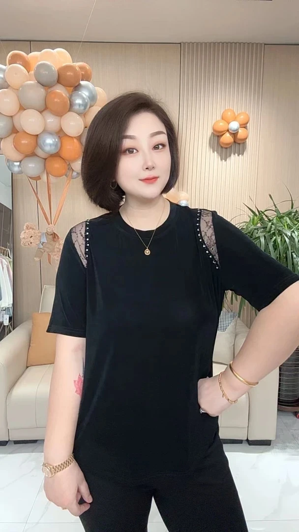 【聪姐推荐】7197韩版显瘦重工蕾丝露肩圆领半袖（衣长65，胸围120）