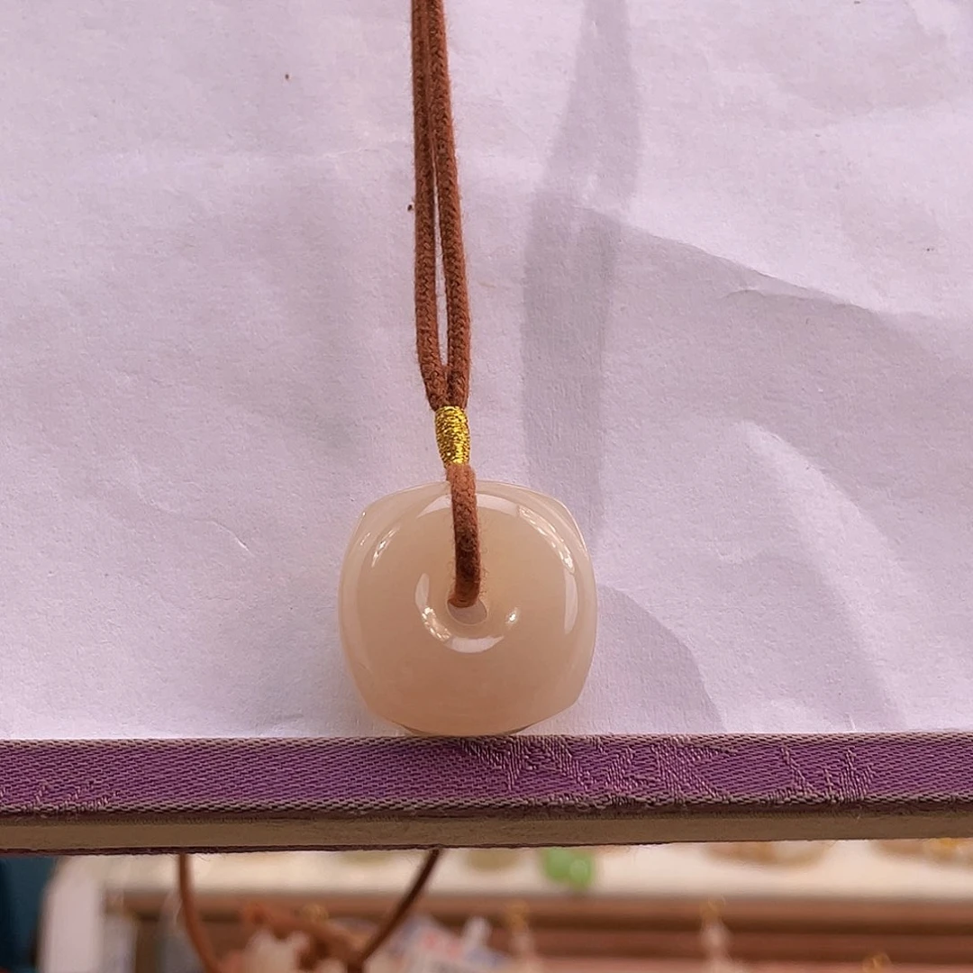 和田玉未镶嵌吊坠(不含链)