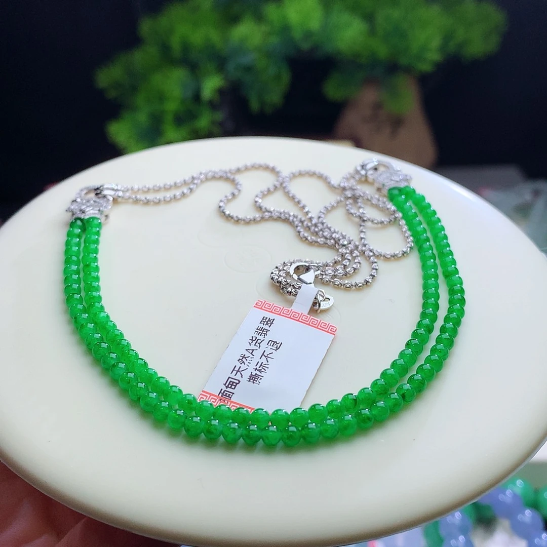 项链18K金镶嵌翡翠卡3mm