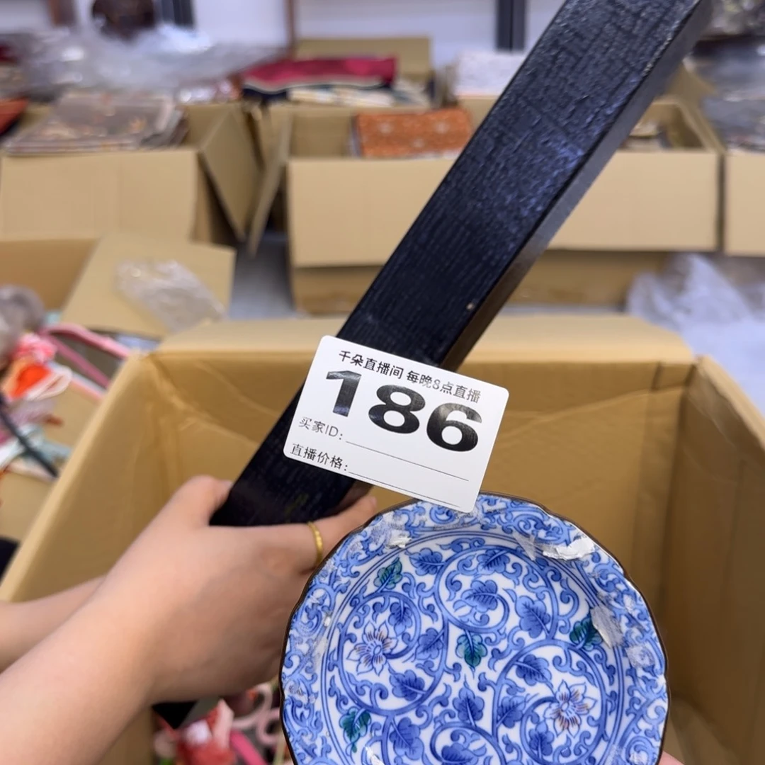 手工艺品琉璃伯*小雨