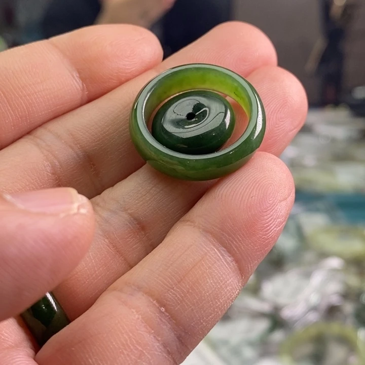 手链未镶嵌和田玉