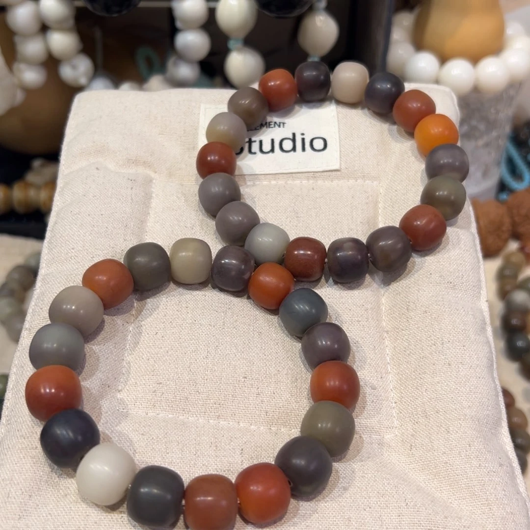 菩提根/象牙果吊坠魔法女巫卡14