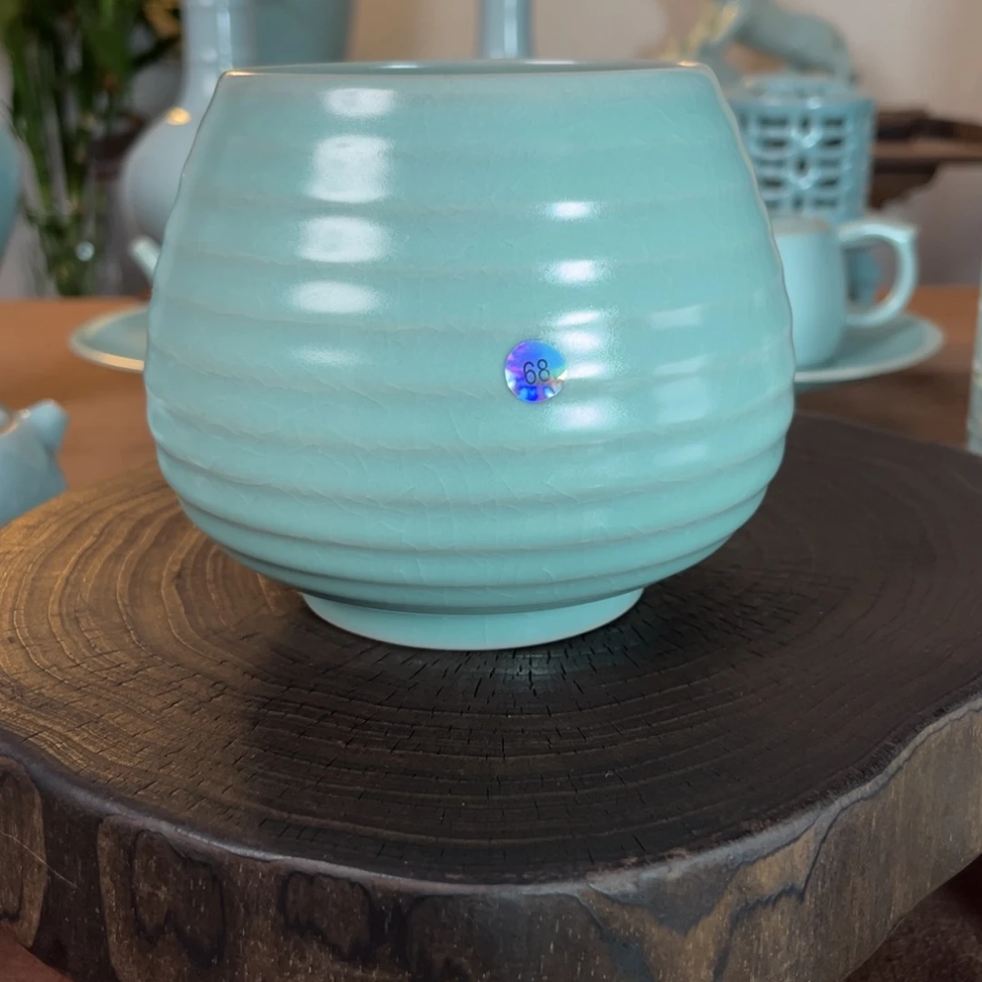 微瑕简包68建水原矿汝官窑作品