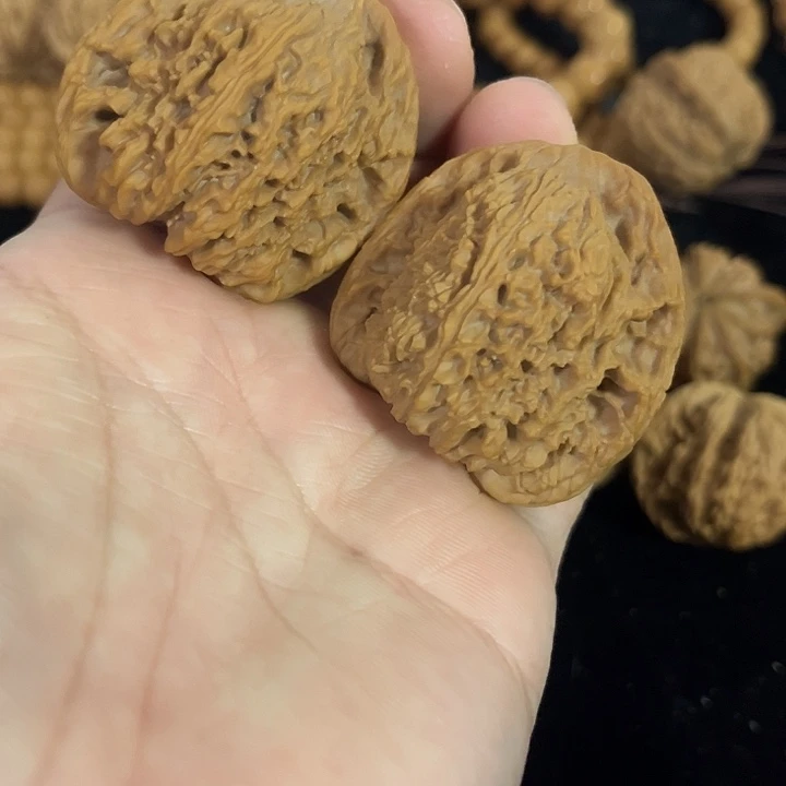 把件文玩核桃42左右练手南疆，编号029