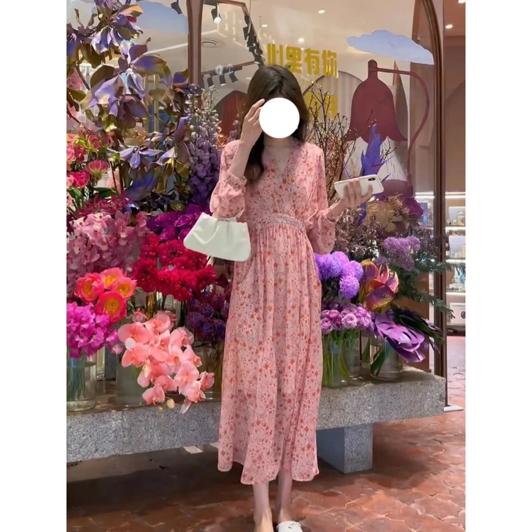 2025年秋季新款长袖碎花休闲连衣裙女时尚收腰显瘦法式气质裙子潮