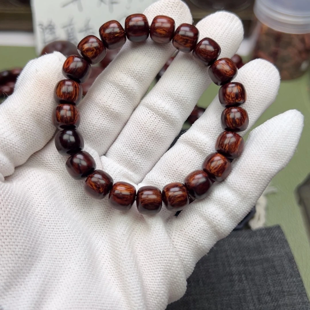 降真香其他。****。海南红降1.0老型黑金火焰纹满结油高货