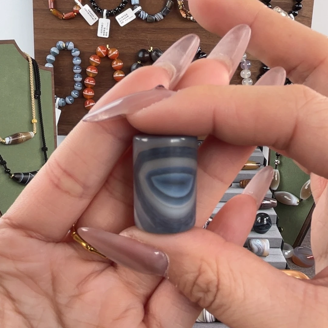 峰***宝玛瑙/玉髓合金珠宝奇石