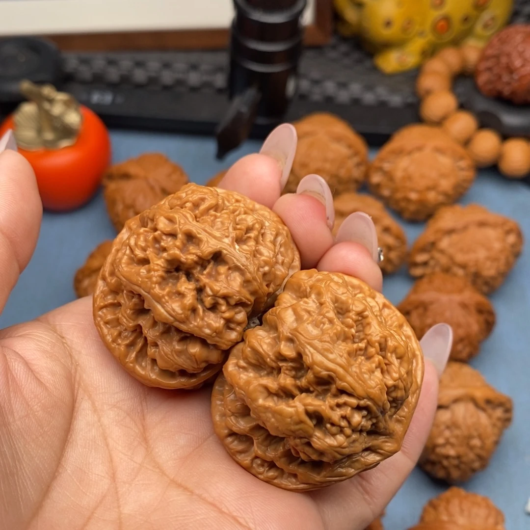 s***i文玩核桃把件43球筋