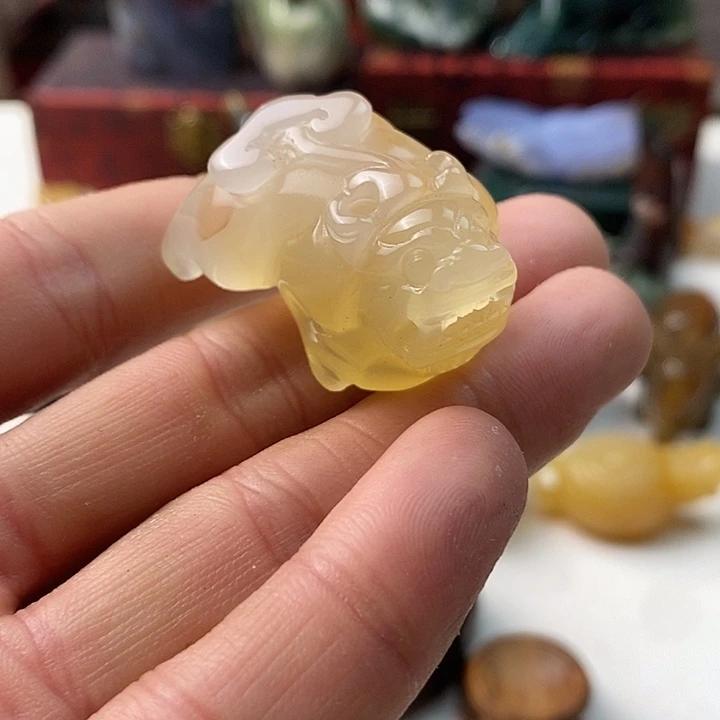 未镶嵌颈饰玛瑙/玉髓