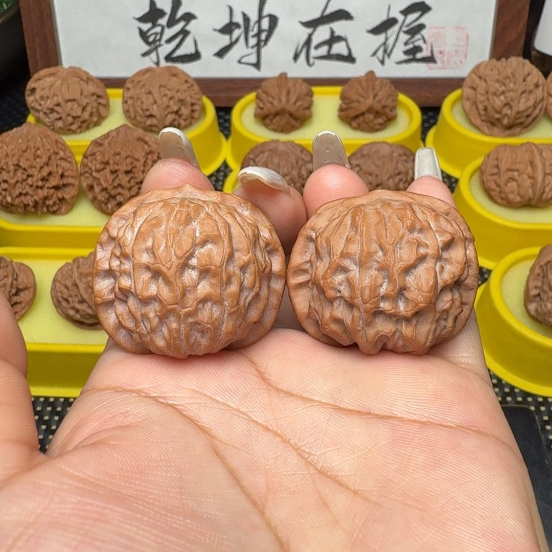 臆***家文玩核桃吊坠35石门元宝