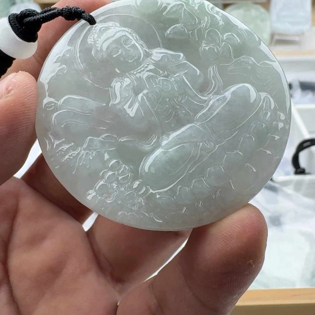 翡翠未镶嵌颈饰天然缅甸A货翡翠