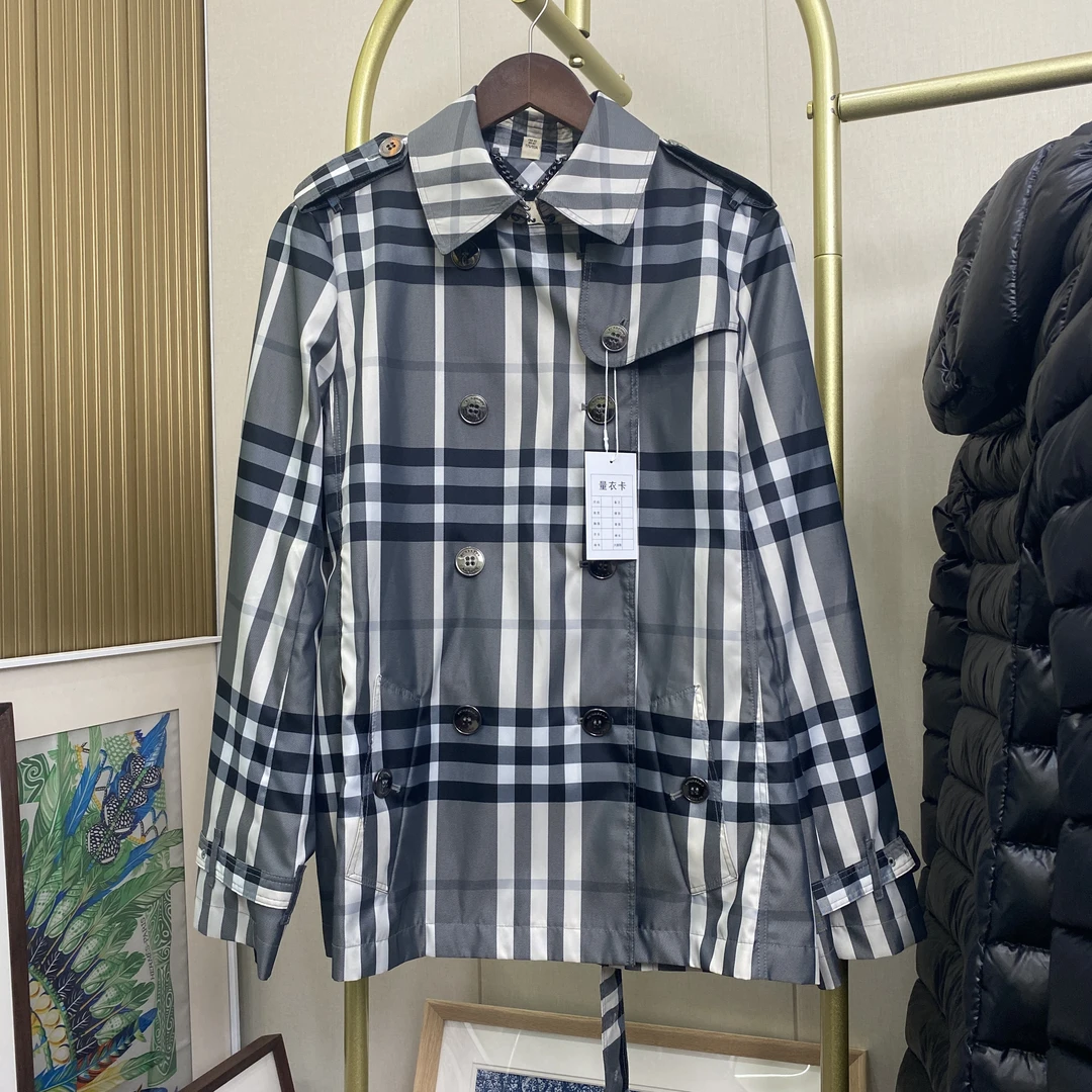 99新 BURBERRY/博柏利 博柏利 格纹双排扣风衣外套 UK12码 11380
