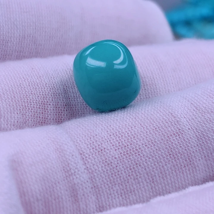 绿松石挂件未镶嵌超***飞