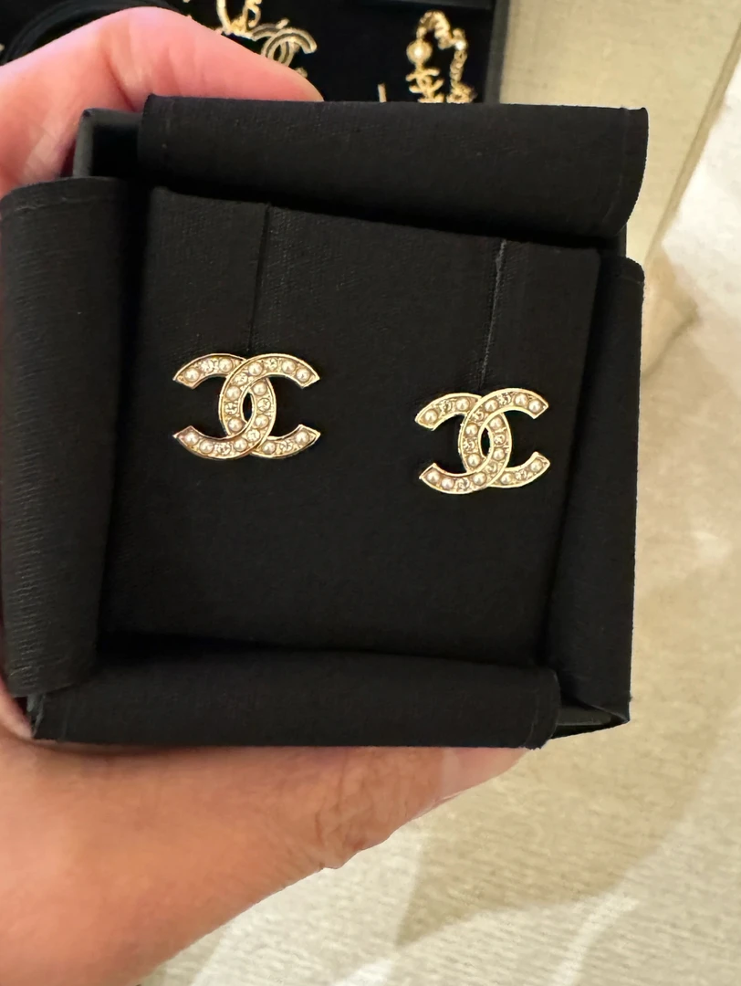 99新 Chanel/香奈儿 蓝总专场/淡金 珍珠双c耳钉