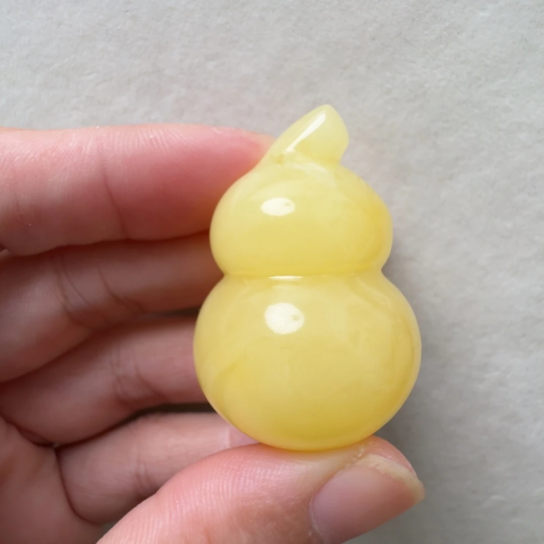蜜蜡未镶嵌珠宝奇石超过七天不退不换