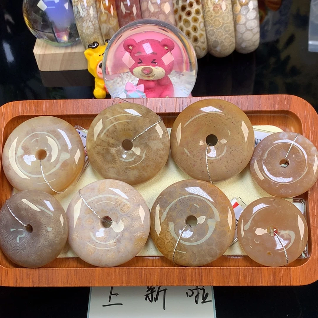 【闪购商品】颈饰未镶嵌硅化珊瑚（珊瑚玉）上新平安扣30米一个（3号）