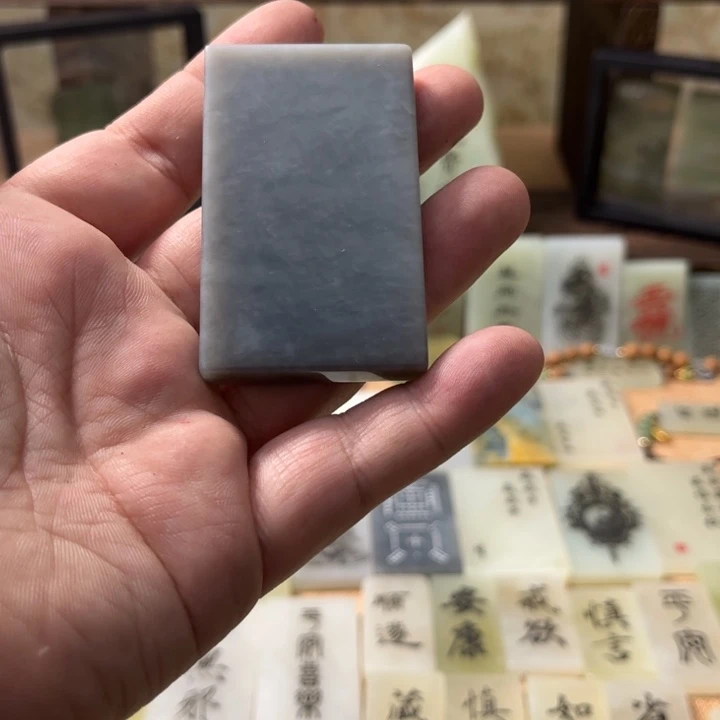 蛇纹石玉合金颈饰