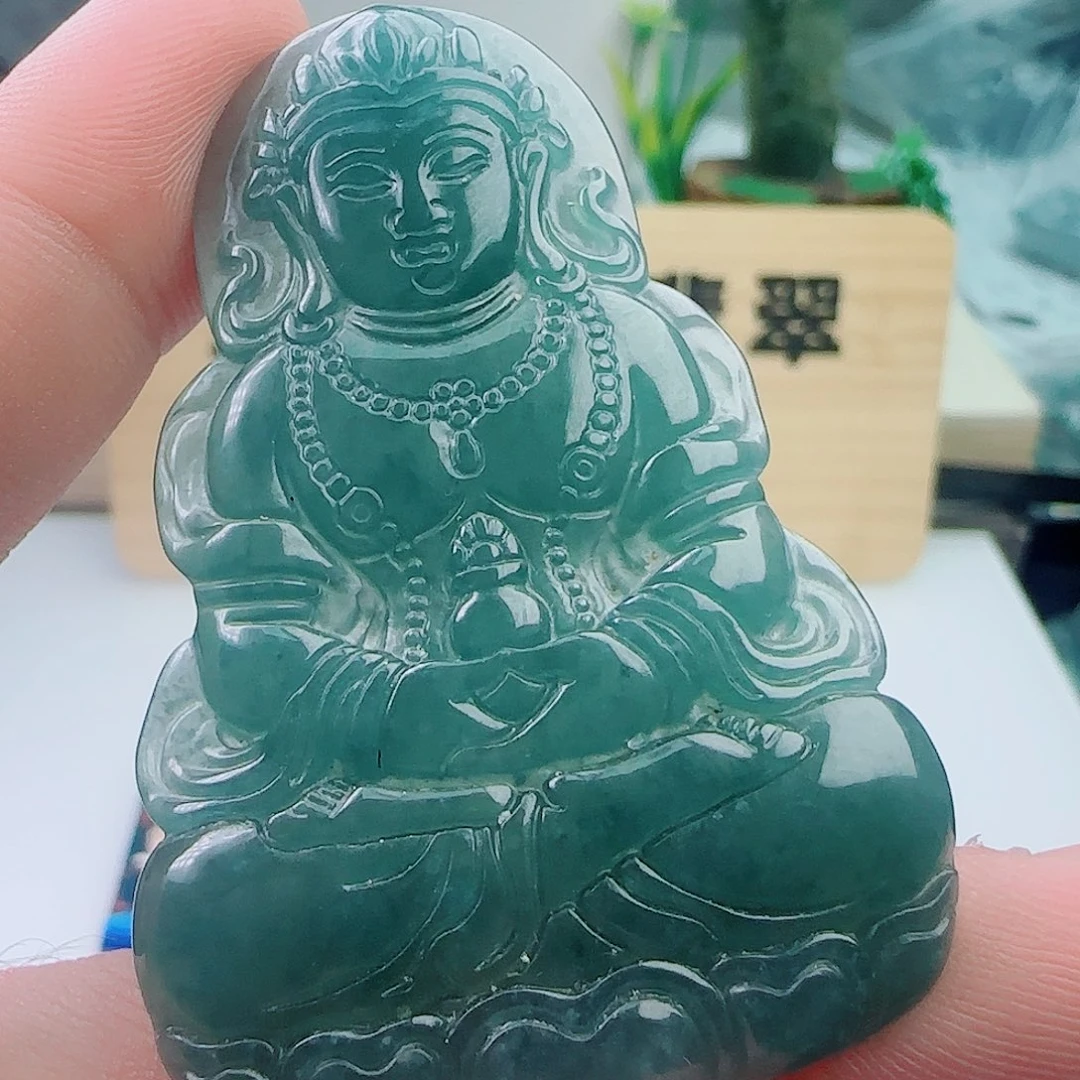 翡翠未镶嵌颈饰11111