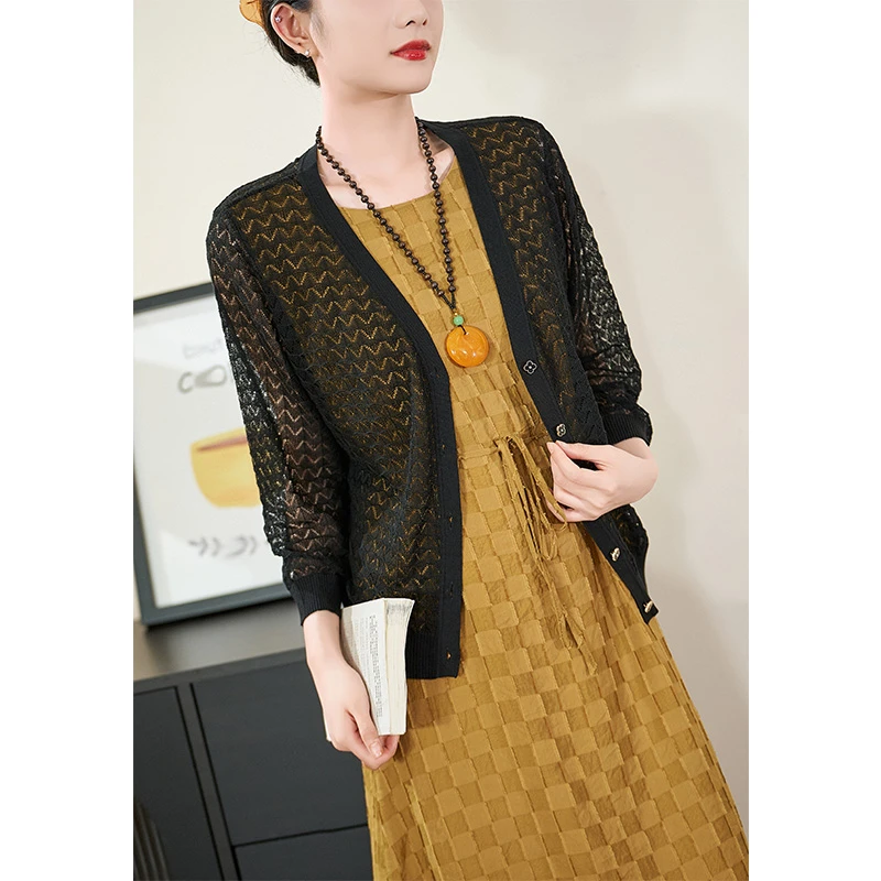 迪欧芙2025薄款外套夏季镂空开衫复古提花时尚气质外搭XWT4585M