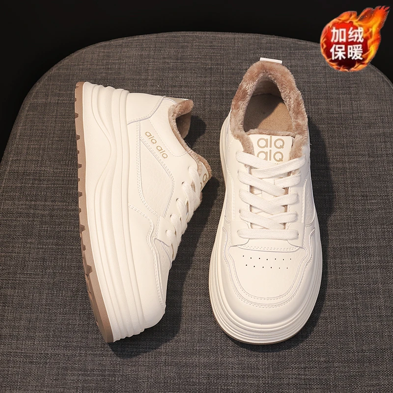 厚底小白鞋女款加绒保暖棉鞋2025新款冬季真皮软底搭配阔腿裤板鞋