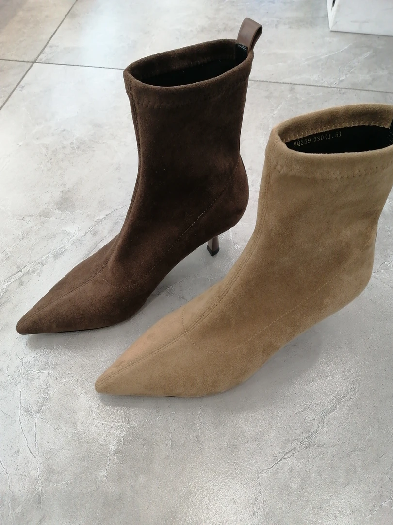 尖头羊京绒细跟中筒靴