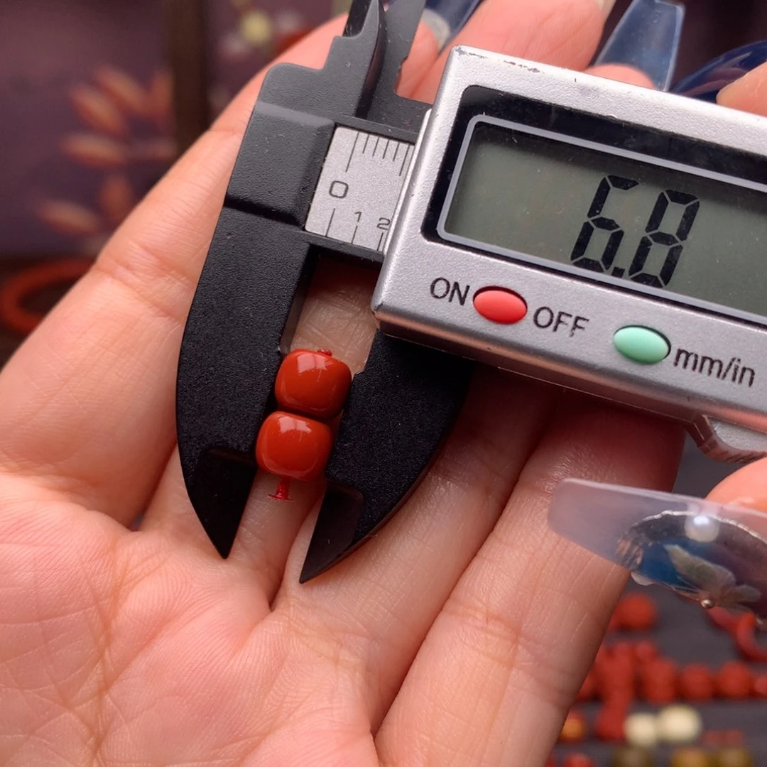 南红玛瑙配饰未镶嵌