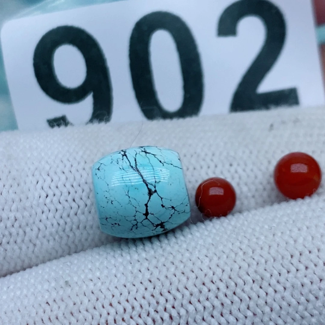 南红玛瑙未镶嵌珠宝奇石