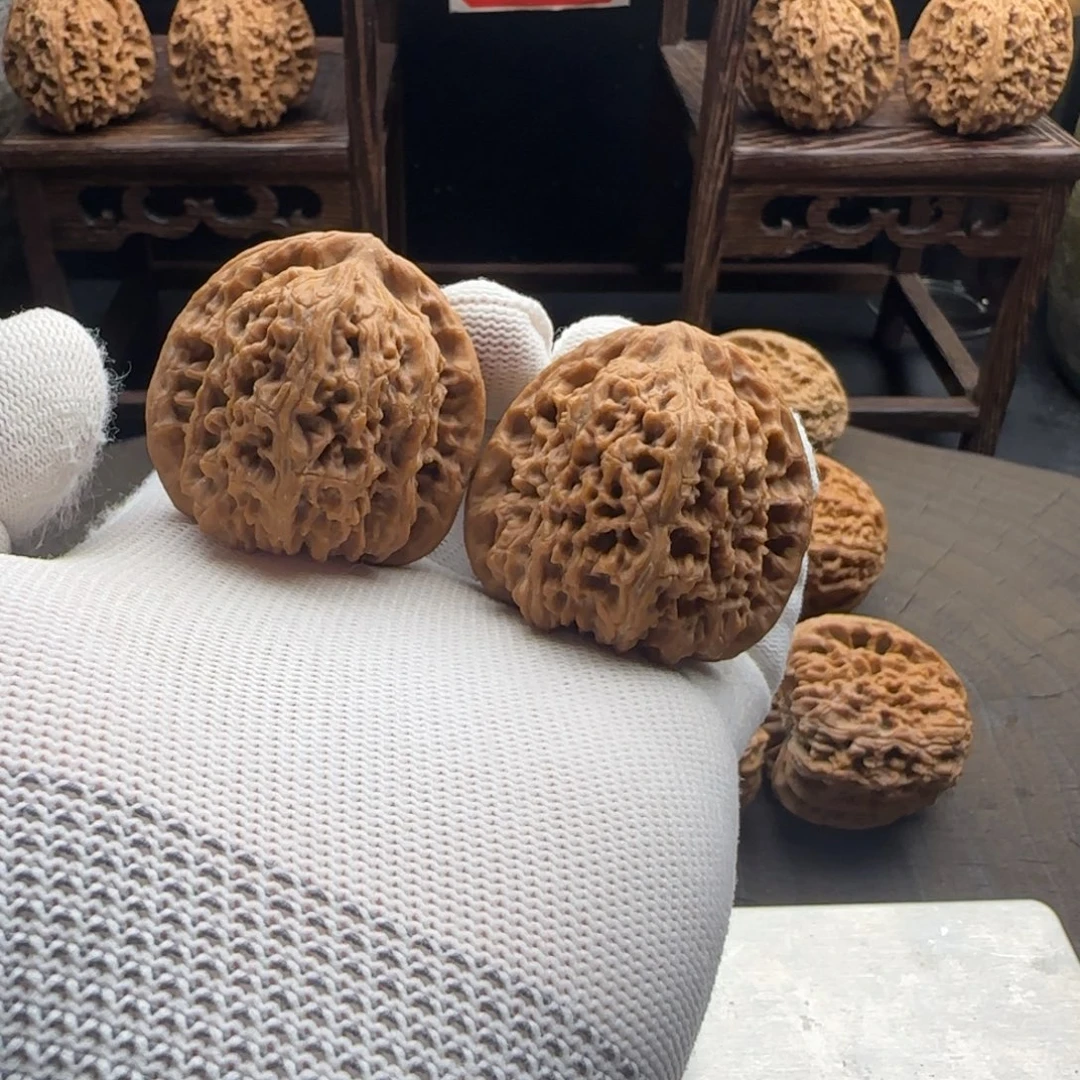 文玩核桃吊坠45三角