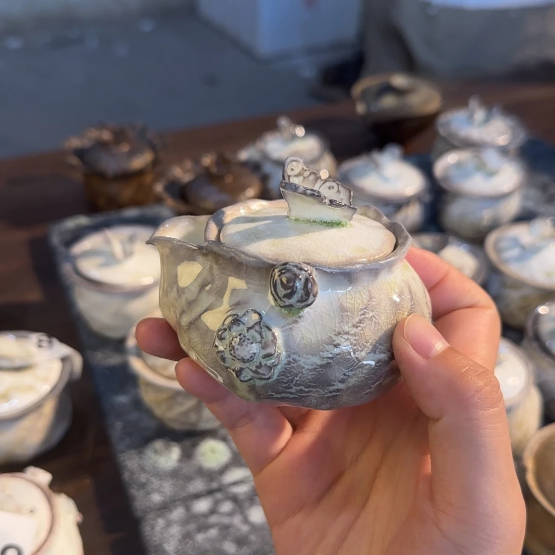 景德镇手作器皿了