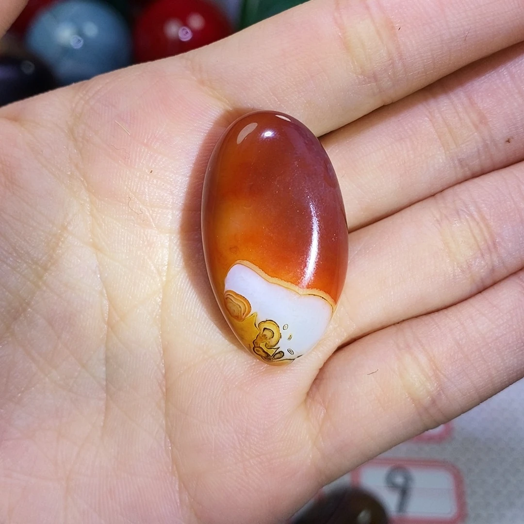 玛瑙/玉髓未镶嵌珠宝奇石