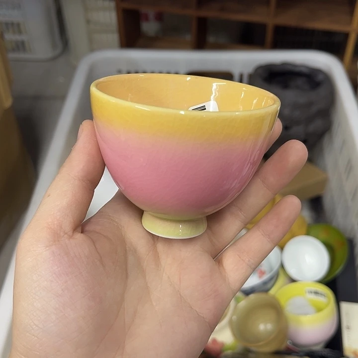 青花洒金手绘青花鱼