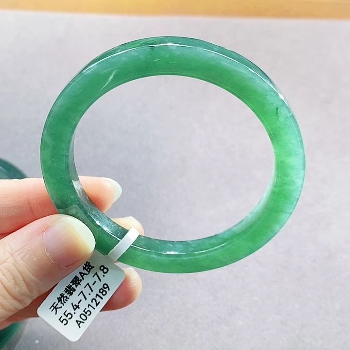 【闪购商品】未镶嵌手镯翡翠